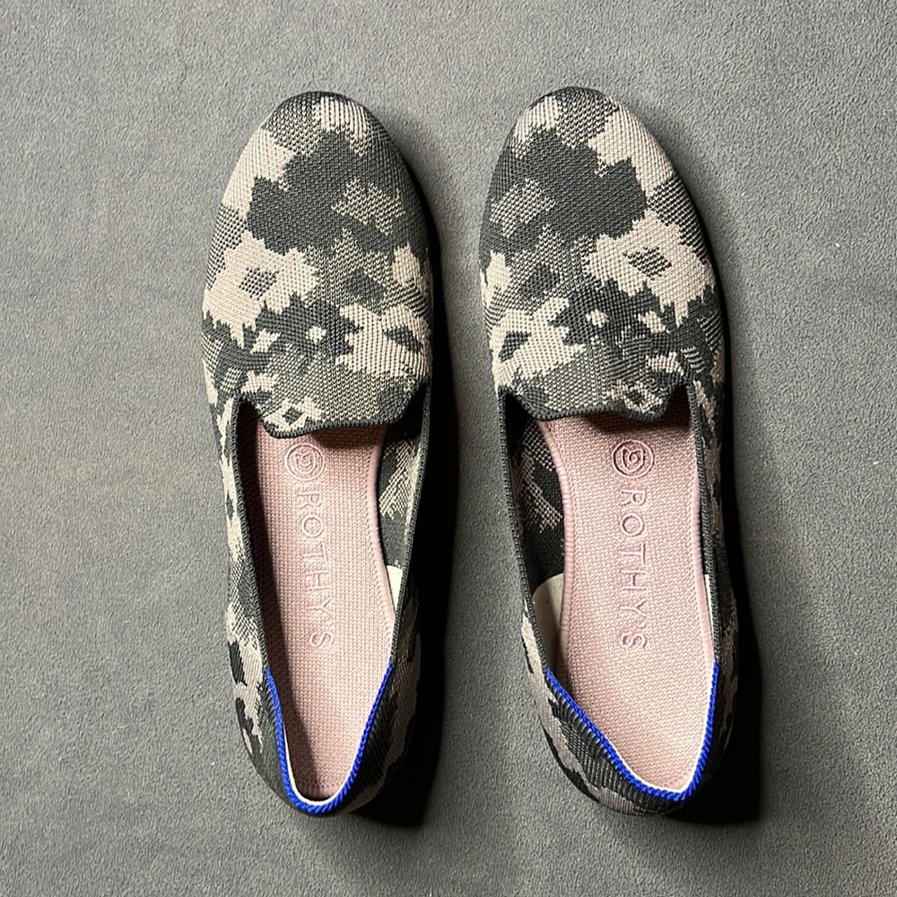 Like New Rothy's Grey Botanicamo Loafers size 9